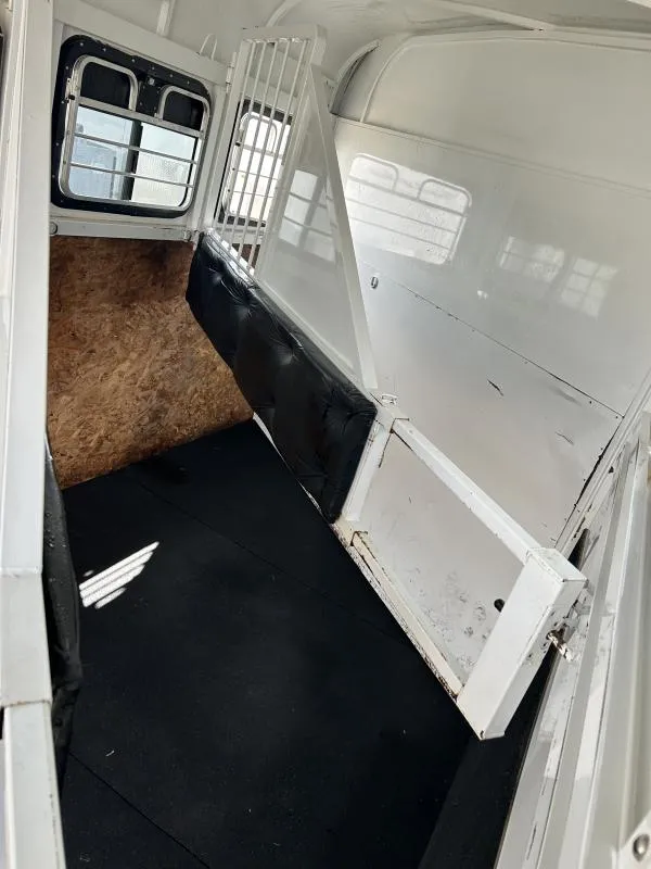 2000 Morgan Built 3 Horse Bumper Pull Horse Trailer - Image 8