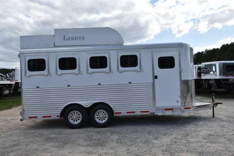 2018 Lakota 84HBPSL 4 Horse Trailer with 2′ Short Wall - Image 18