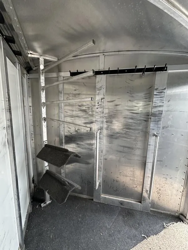 2004 Cherokee Trailers 4H GN Horse Trailer - Image 8