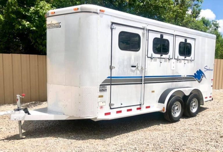 1998 Sundowner 3 Horse Slant - Image 9