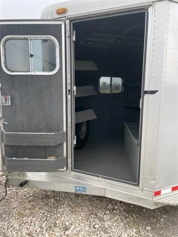 2000 Featherlite 3H GN with Dressing Room Horse Trailer - Image 41