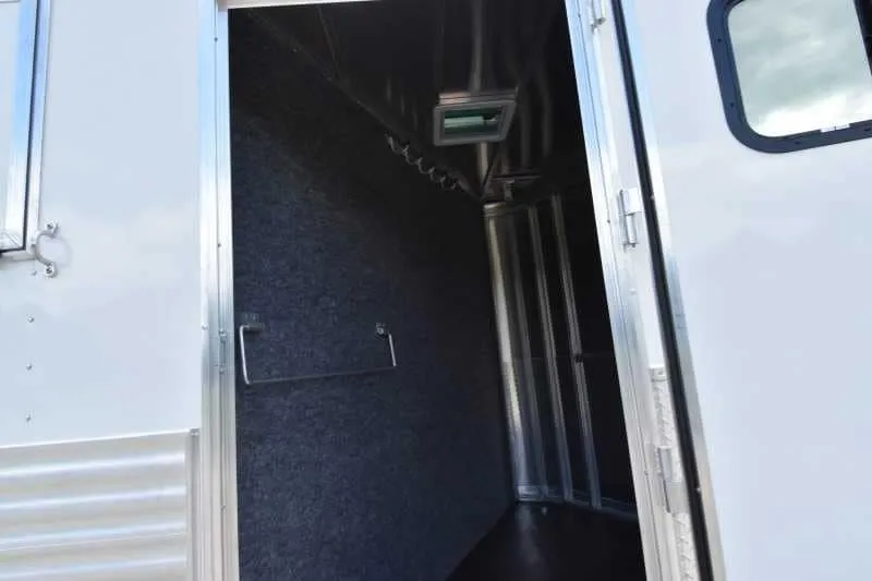2018 Lakota 84HBPSL 4 Horse Trailer with 2′ Short Wall - Image 4