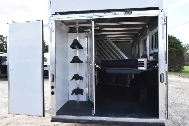 2018 Lakota 84HBPSL 4 Horse Trailer with 2′ Short Wall - Image 9