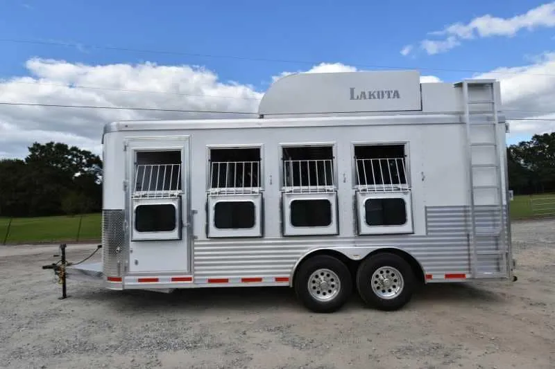 2018 Lakota 84HBPSL 4 Horse Trailer with 2′ Short Wall - Image 6