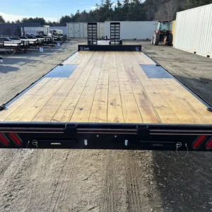 2024 Diamond C 8.5×22 7K Deckover Trailer w/Slide-In Ramps