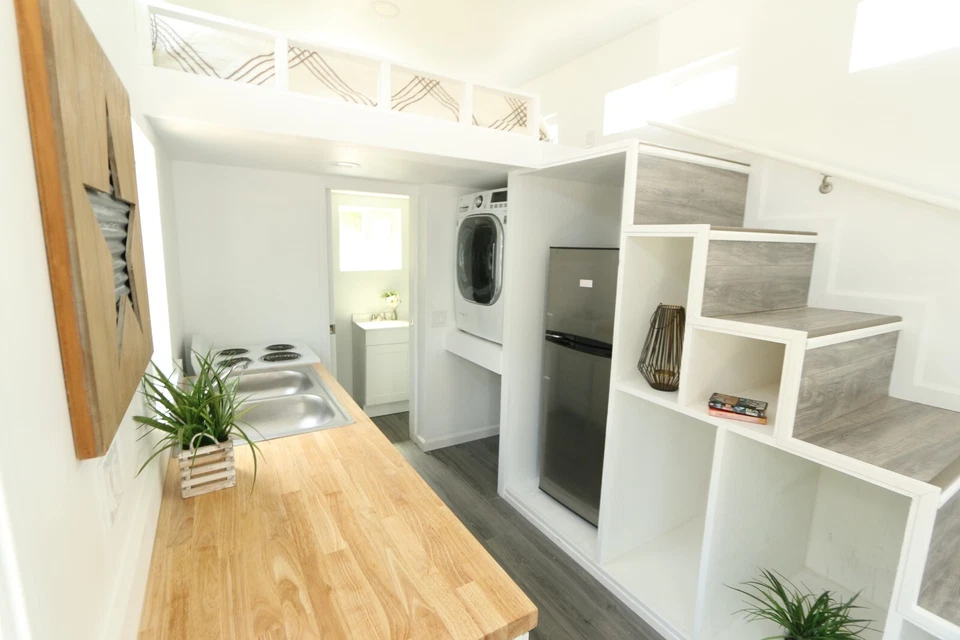9 x 24 New Tiny Home on Wheels full kitchen bath & master bedroom bottom floor - Image 16